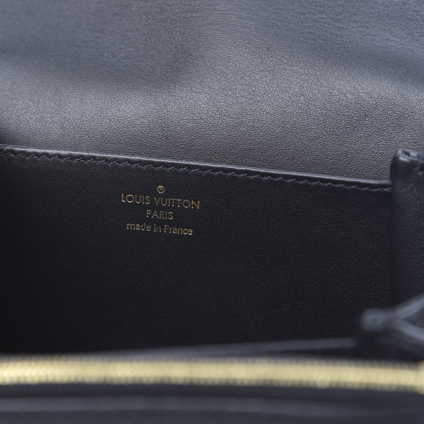 Grained Calfskin Vivienne NM Black