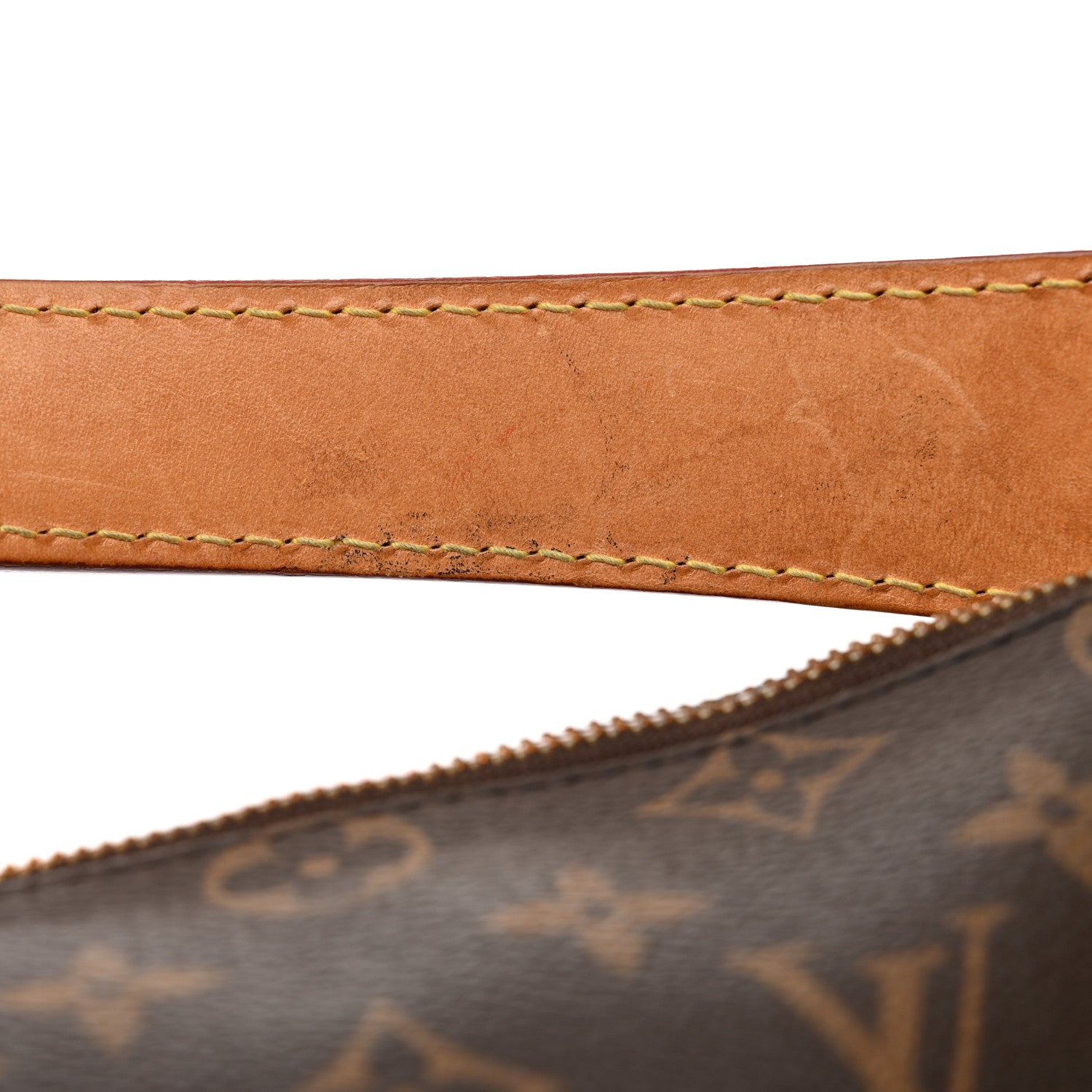 Louis Vuitton Monogram Berri MM 13 of 14