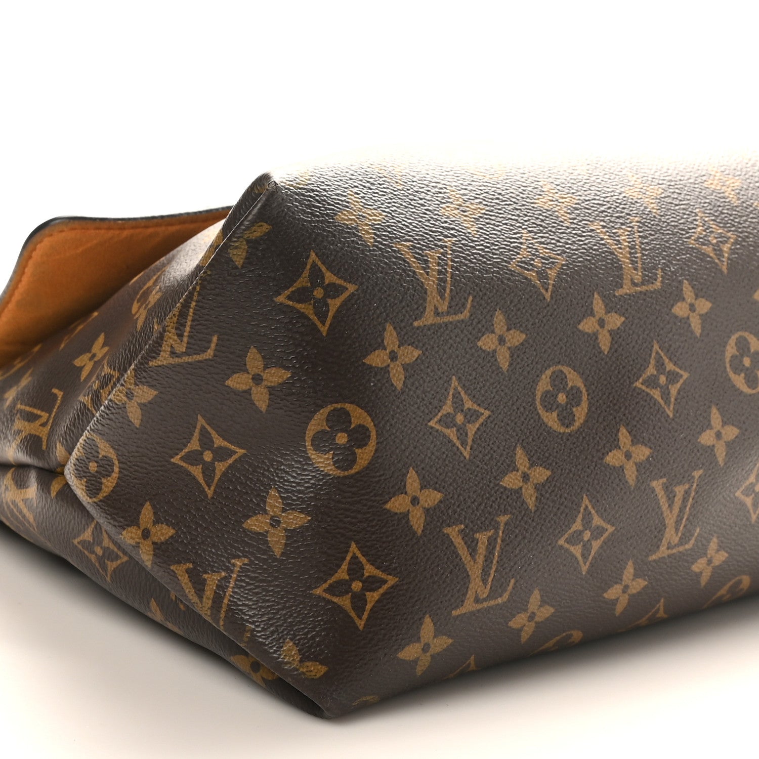 Louis Vuitton Monogram Beaubourg MM Safran Imperial 8 of 10