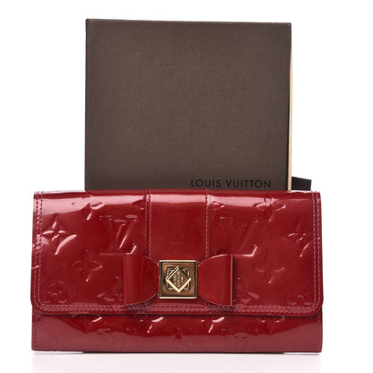 Louis Vuitton Vernis Sarah Noeud Wallet Pomme D'Amour 10 of 10