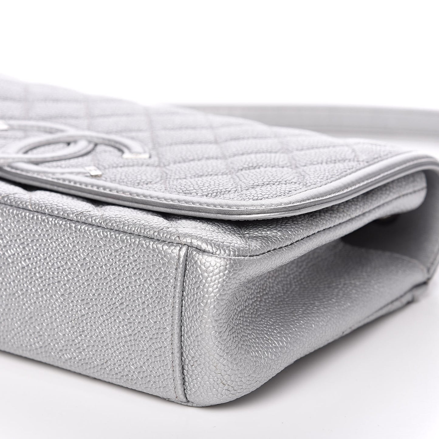 Metallic Caviar Quilted Medium CC Filigree Flap Silver