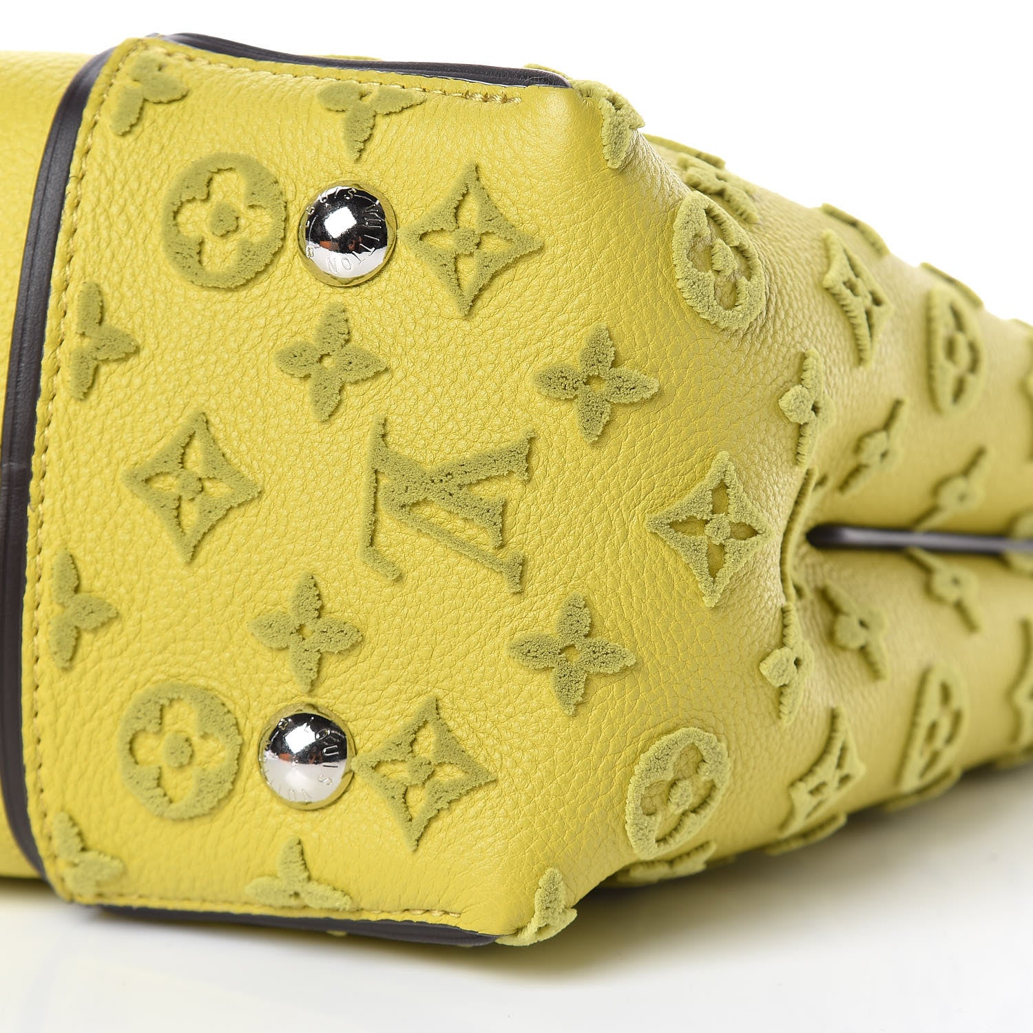 Louis Vuitton Veau Cachemire Tote W PM Pistache 9 of 10