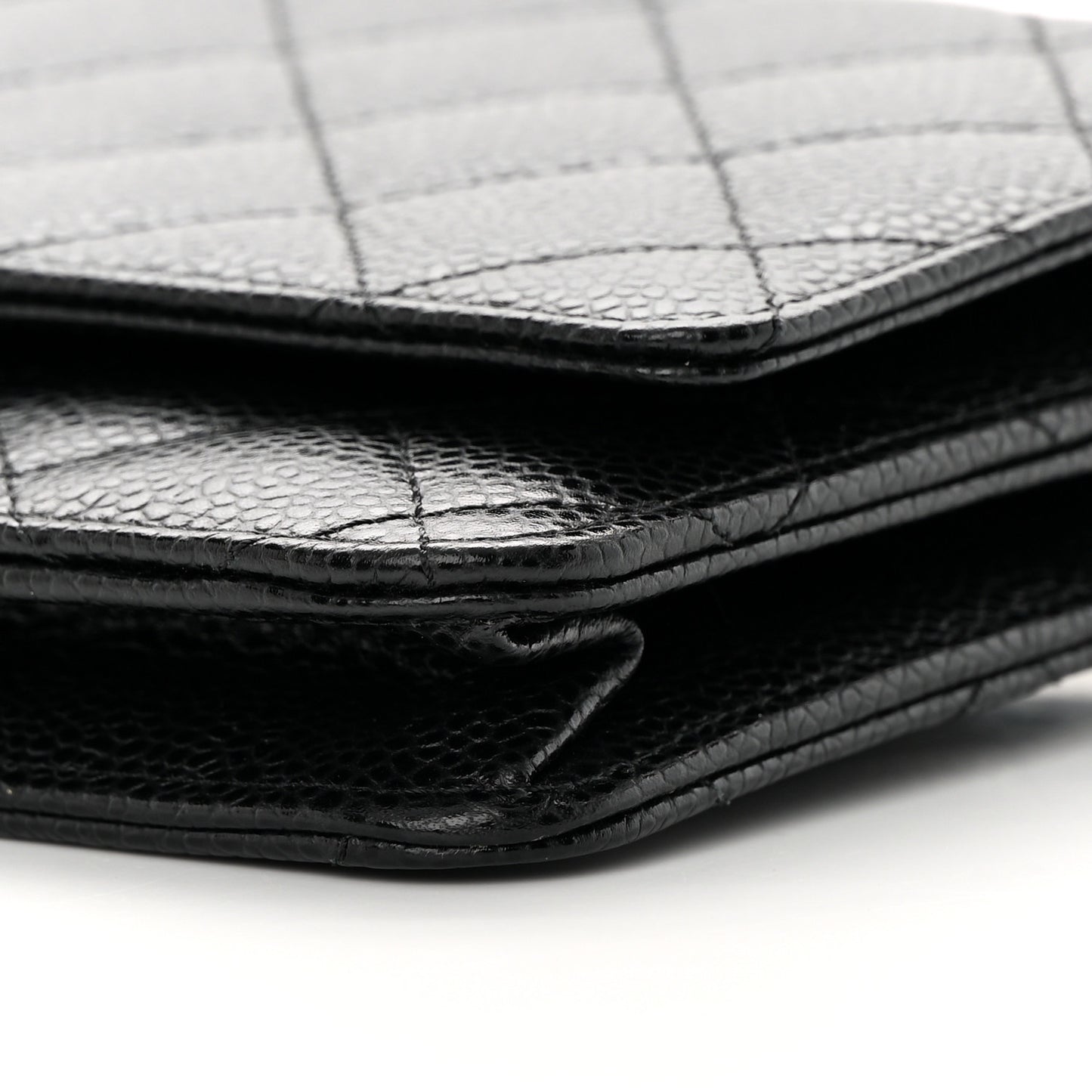 Caviar Quilted Wallet on Chain WOC Black