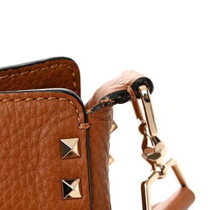 Valentino Garavani Pebbled Calfskin Large Rockstud Flip-Lock Messenger Bag Light Cuir 10 of 11