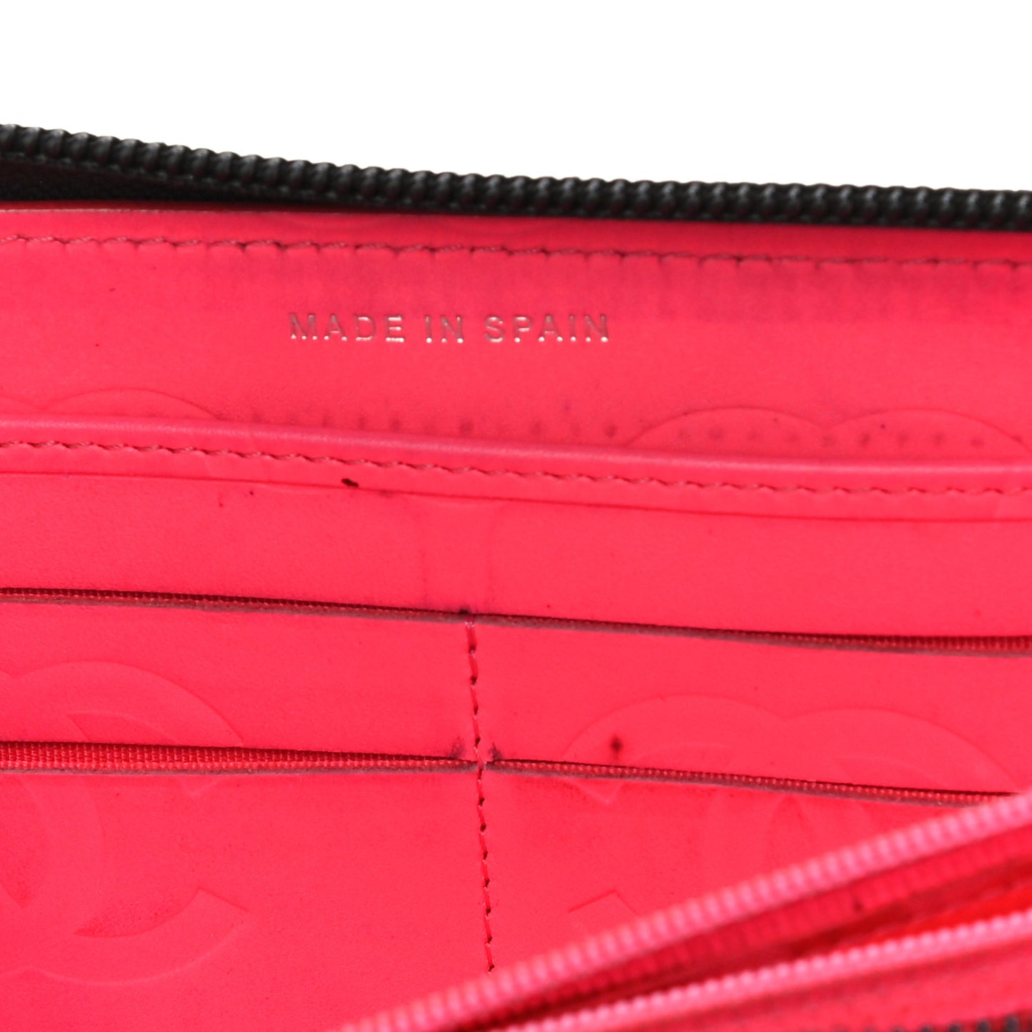 Calfskin Quilted Cambon Large Gusset Zip Around Wallet Black