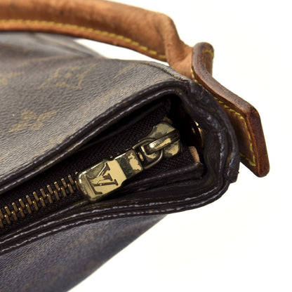 Louis Vuitton Monogram Looping GM 9 of 12