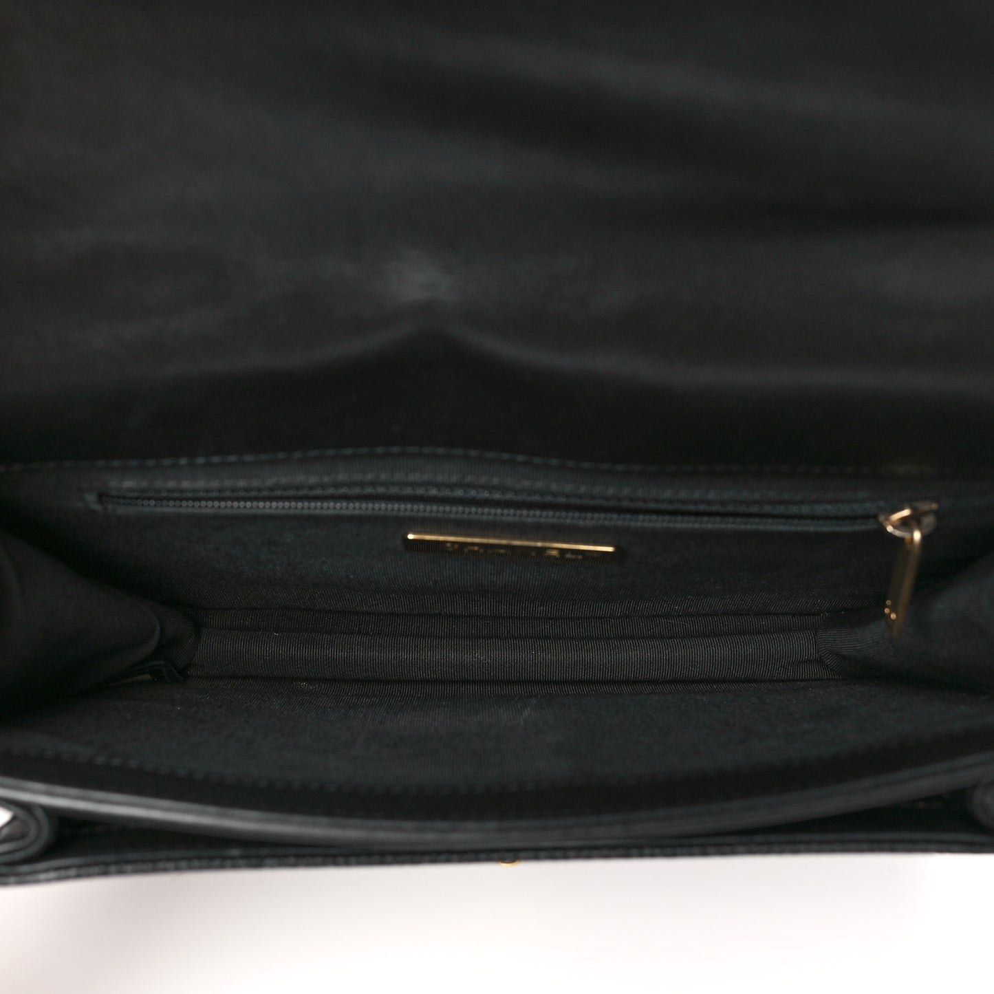 Calfskin Caviar Quilted Chain Handle Flap Black