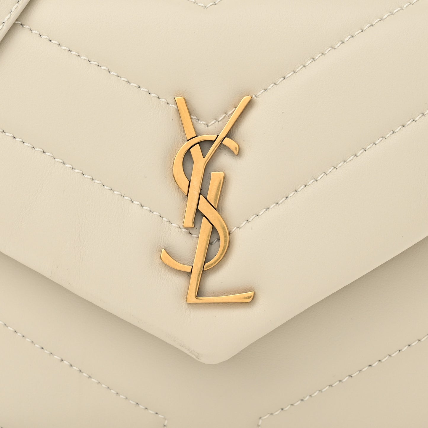 Calfskin Y Quilted Monogram Toy Loulou Crossbody Bag Blanc VIntage