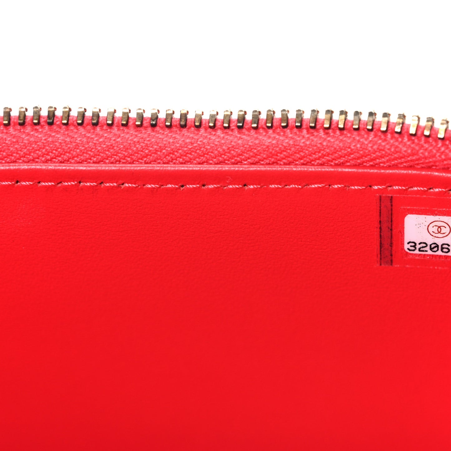Caviar Quilted Small Vanity Case With Chain Red