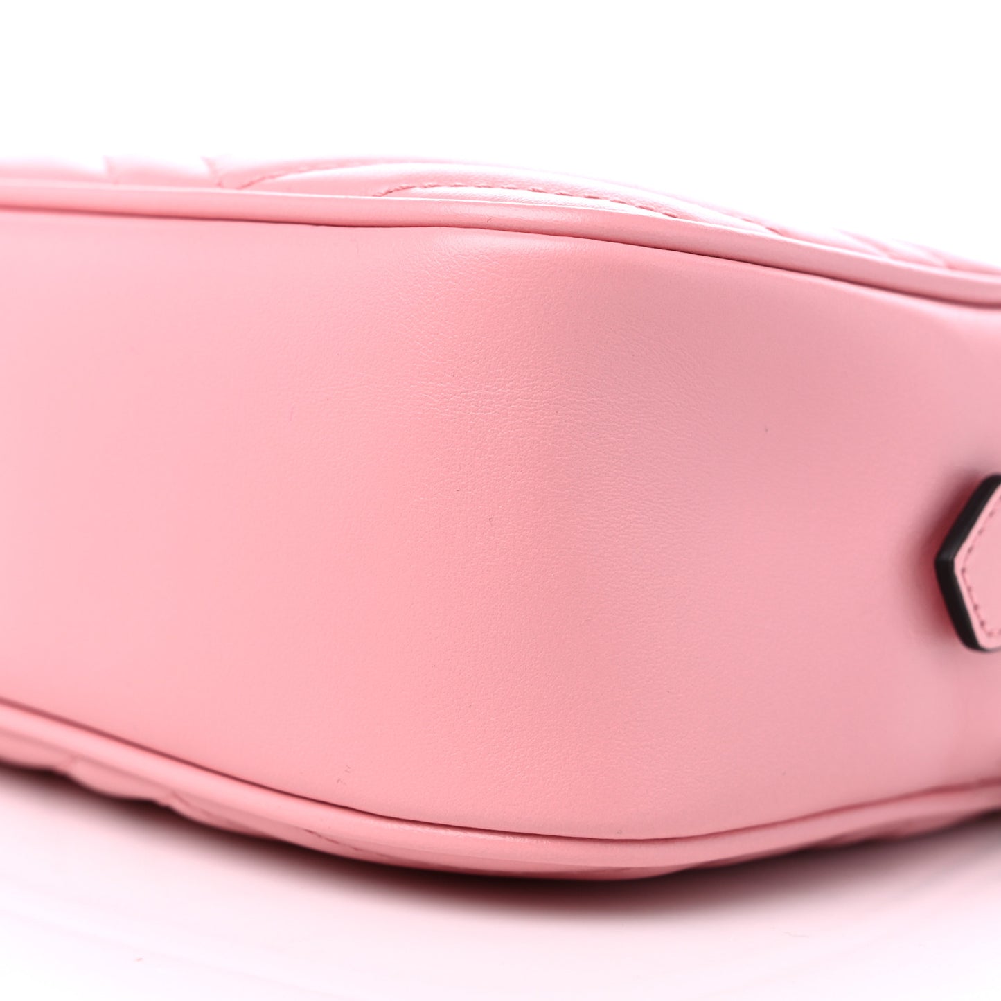Calfskin Matelasse Small GG Marmont Chain Shoulder Bag Wild Rose