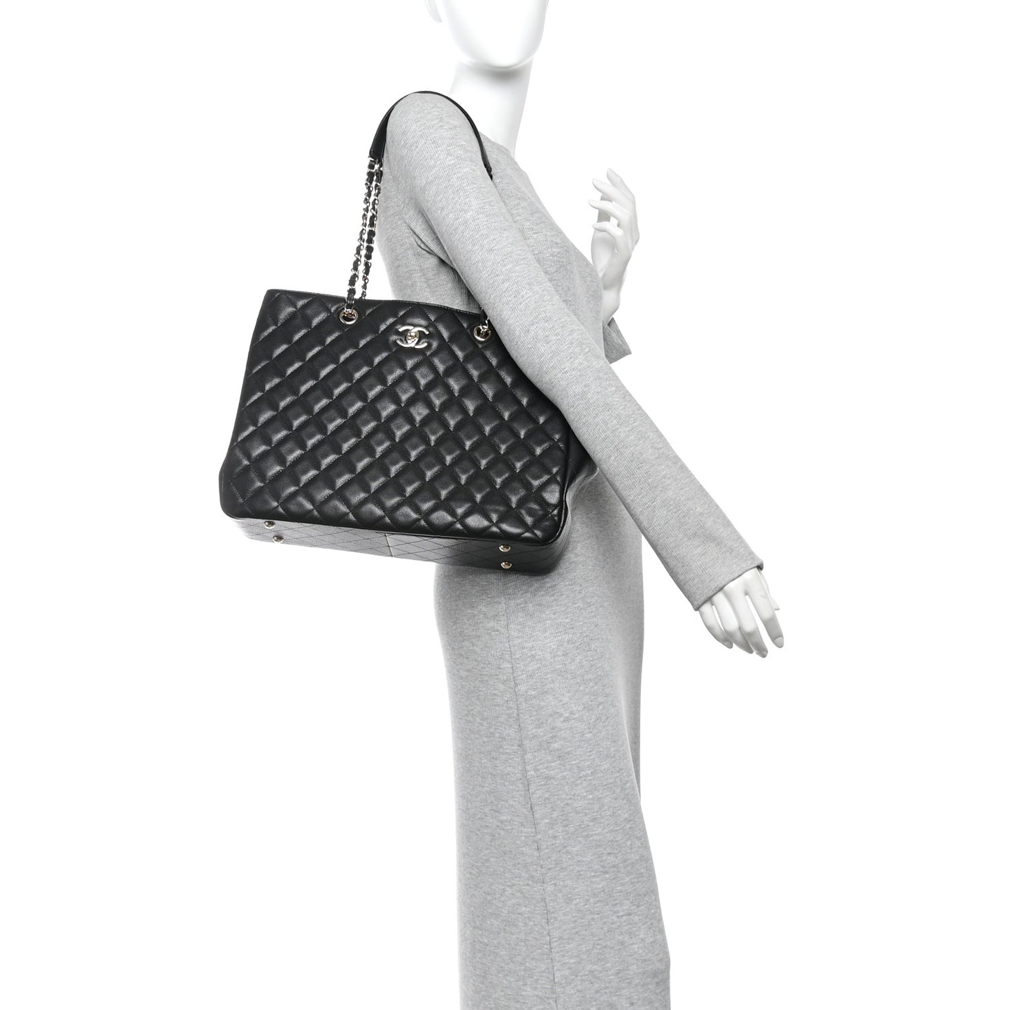 Caviar Quilted Large Classic Shopping Tote Black