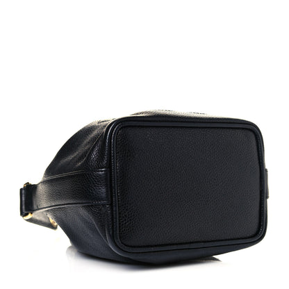 Chanel Caviar CC Drawstring Shoulder Bag Black 4 of 11