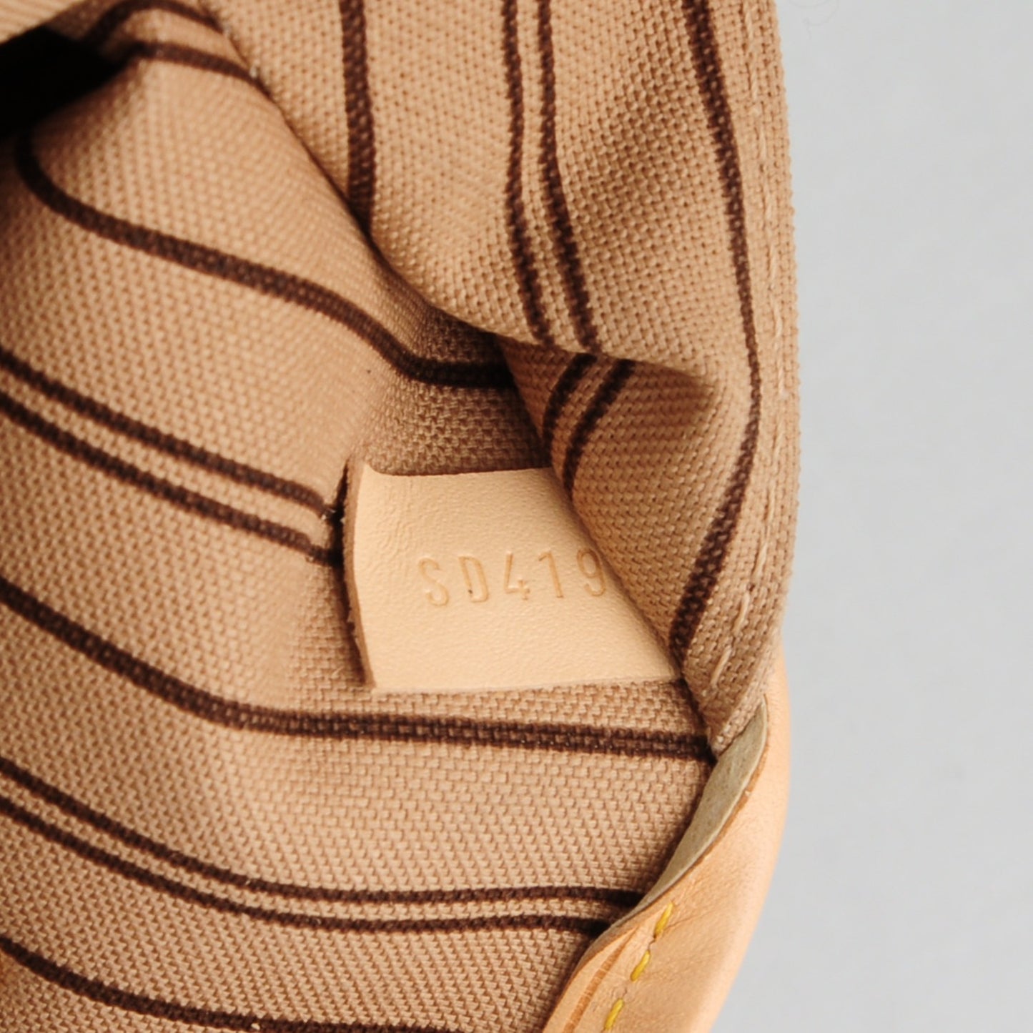 Monogram Neo Neverfull MM Beige