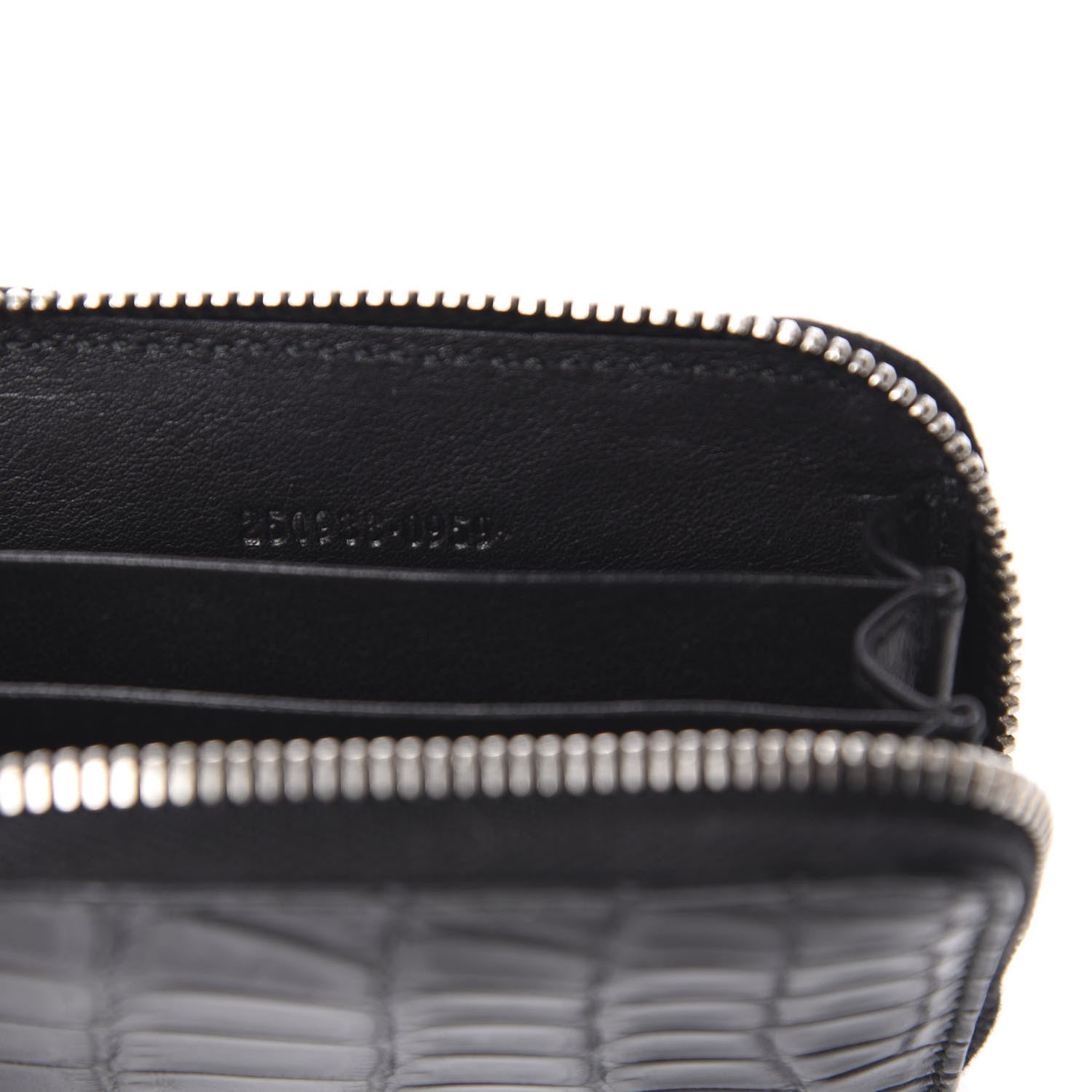 Gucci Crocodile Zip Around Card Case Black 8 of 9