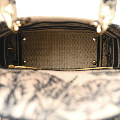 Christian Dior Toile de Jouy Voyage Embroidered Medium Lady D-Lite Beige Multicolor 5 of 10