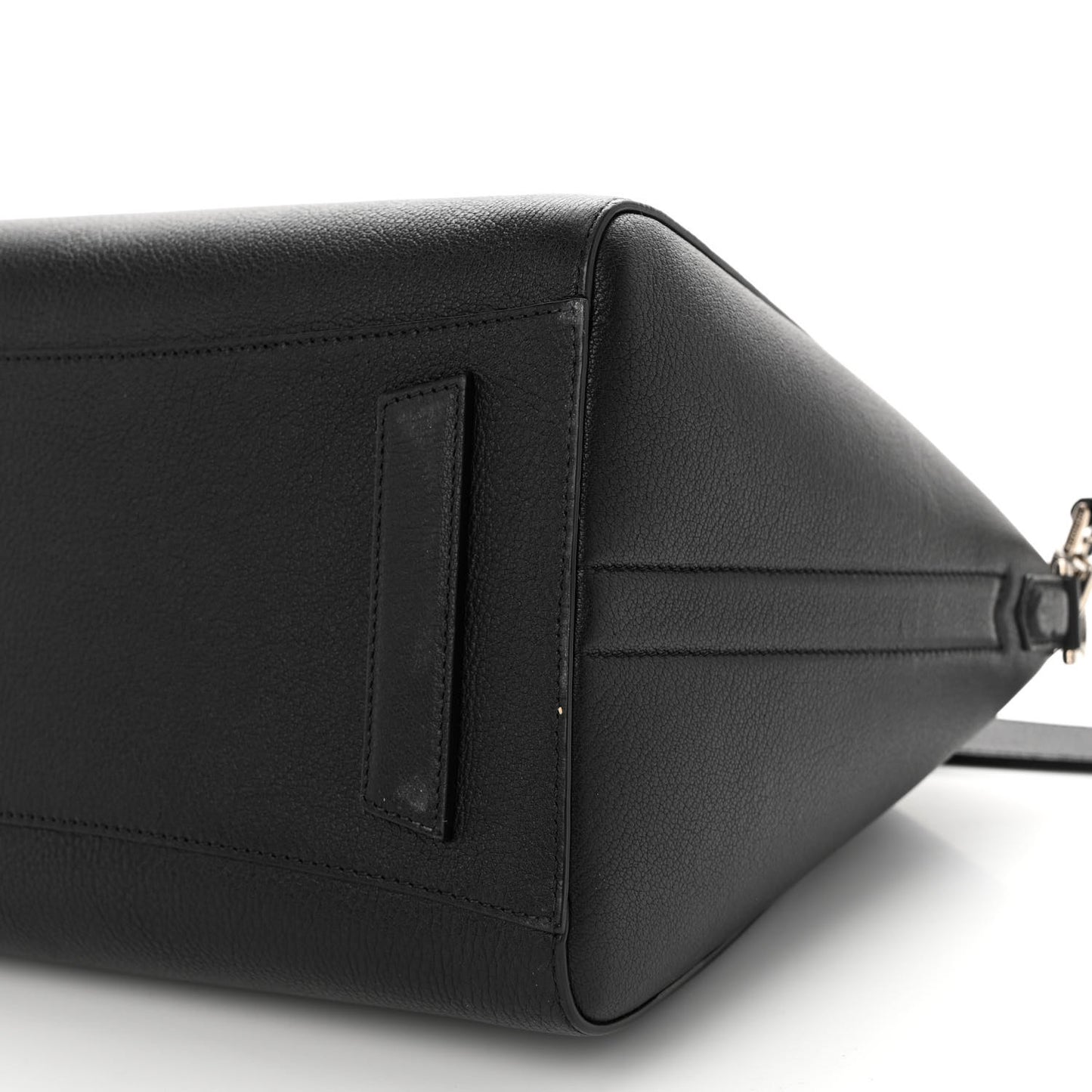 Sugar Goatskin Medium Antigona Black