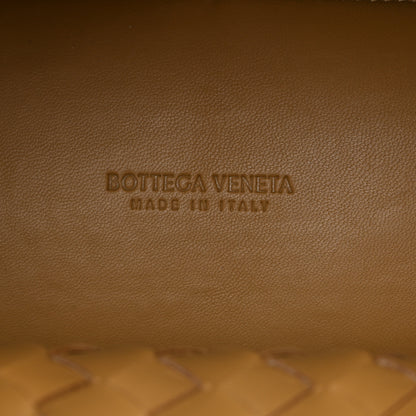 Bottega Veneta Nappa Intrecciato Medium Andiamo Shoulder Bag Dark Praline 6 of 9