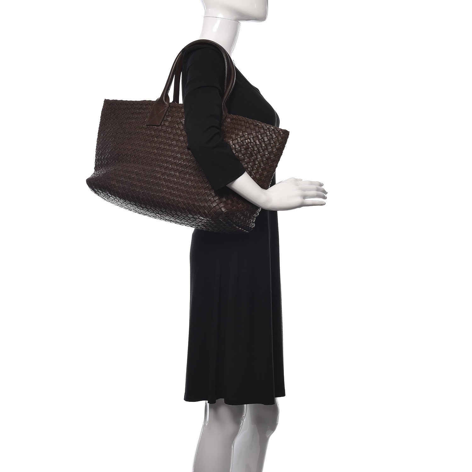 Bottega Veneta Nappa Intrecciato Medium Cabat Ebano 2 of 11