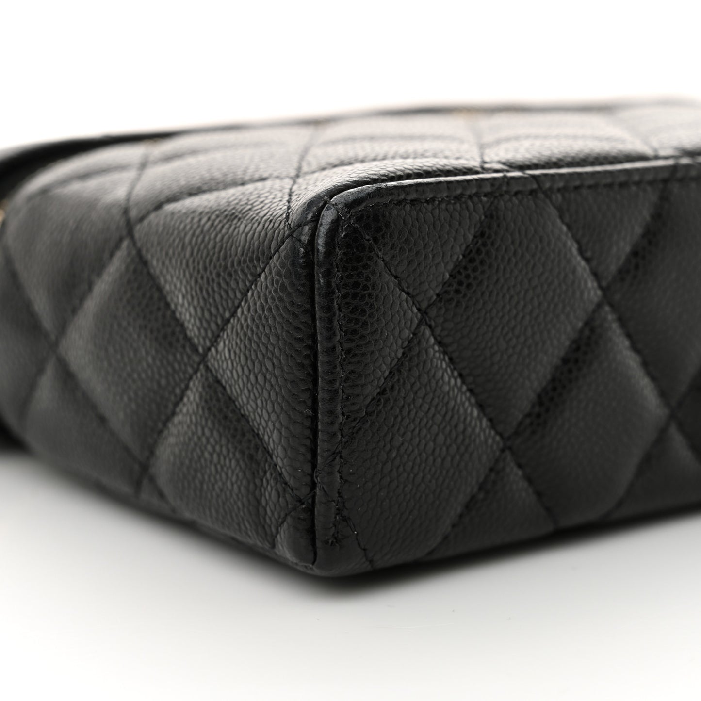 Caviar Quilted Top Handle Slim Vanity With Chain Black