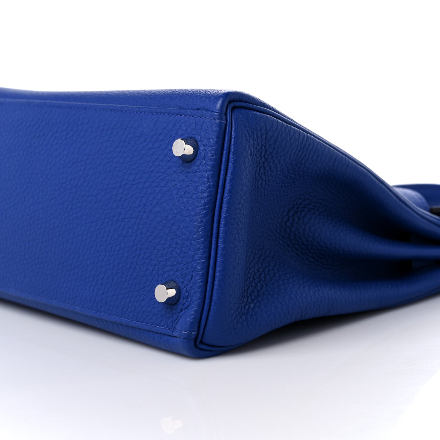 Togo Kelly Retourne 28 Bleu Electrique