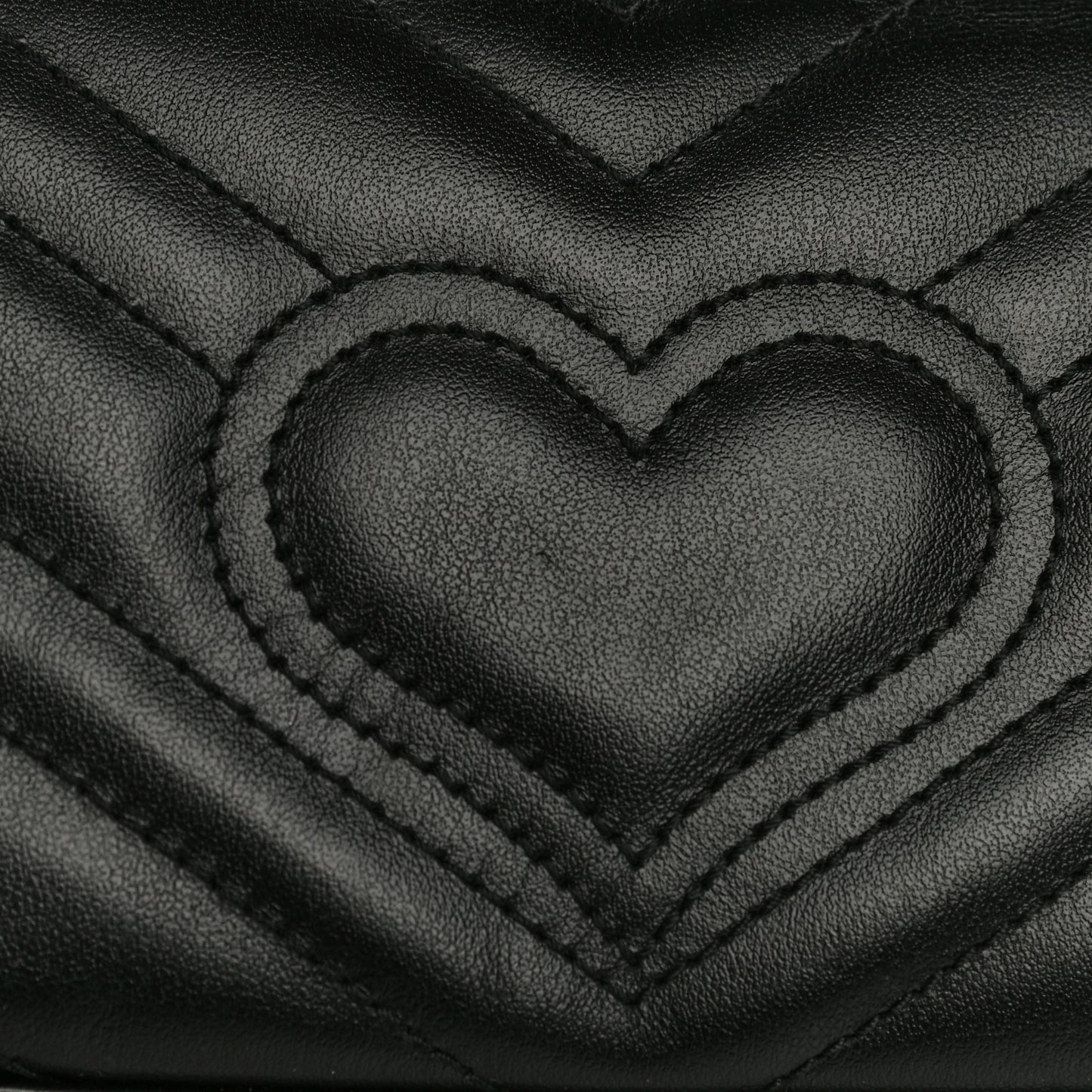 Calfskin Matelasse Super Mini GG Marmont Shoulder Bag Black