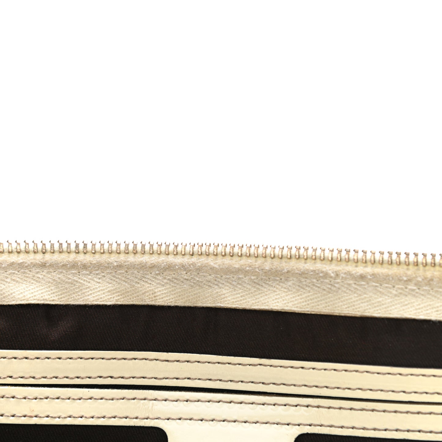 GG Plus Monogram Medium Joy Boston Off White