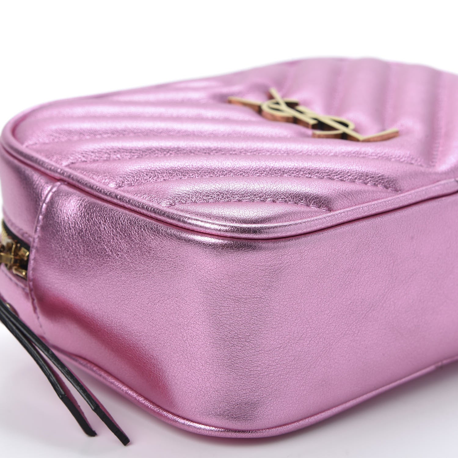 Saint Laurent Metallic Calfskin Matelasse Monogram Lou Belt Bag Vegas Pink 5 of 9