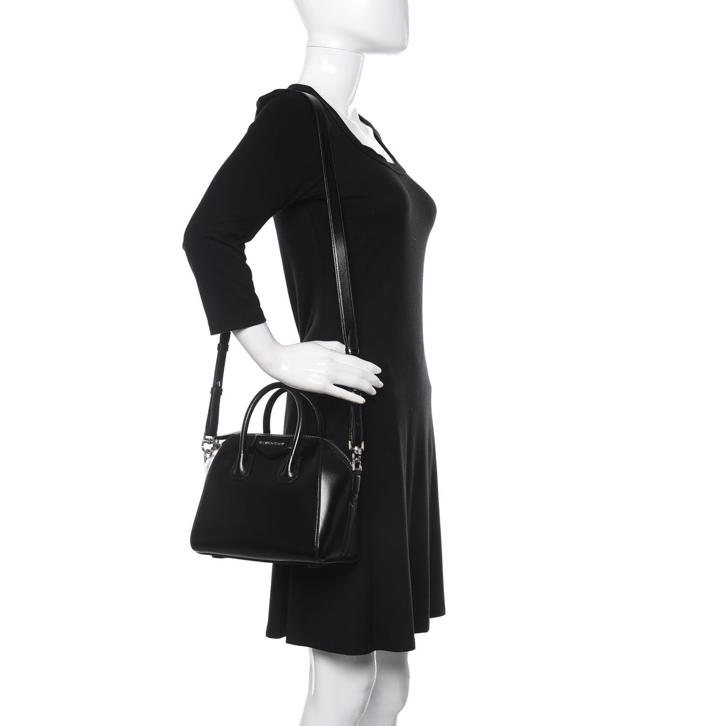 Shiny Lord Calfskin Mini Antigona Black