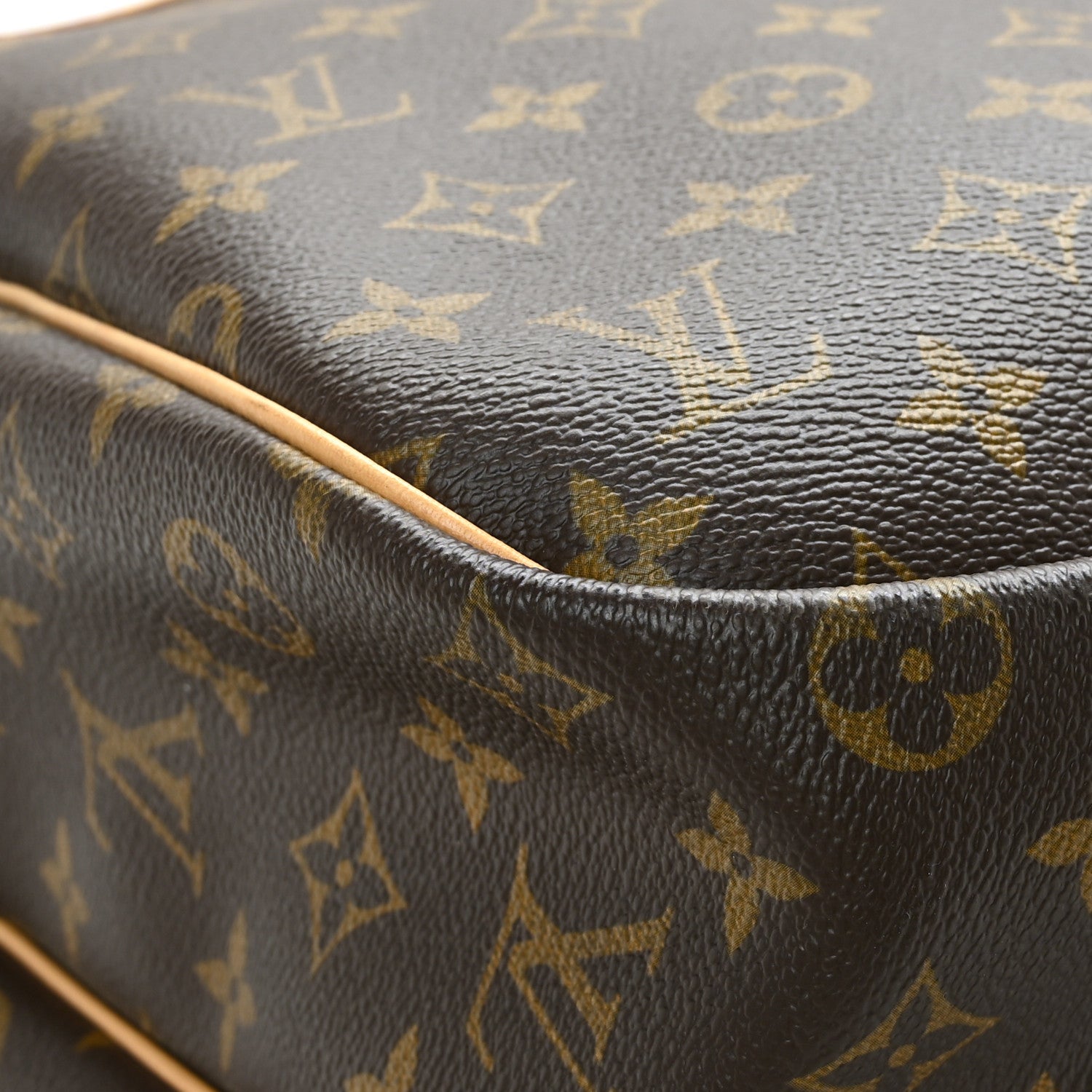 Louis Vuitton Monogram Alize 24 Heures Luggage 9 of 12