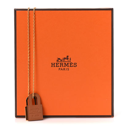 Hermes Swift Small O'Kelly Pendant Necklace Gold 8 of 8