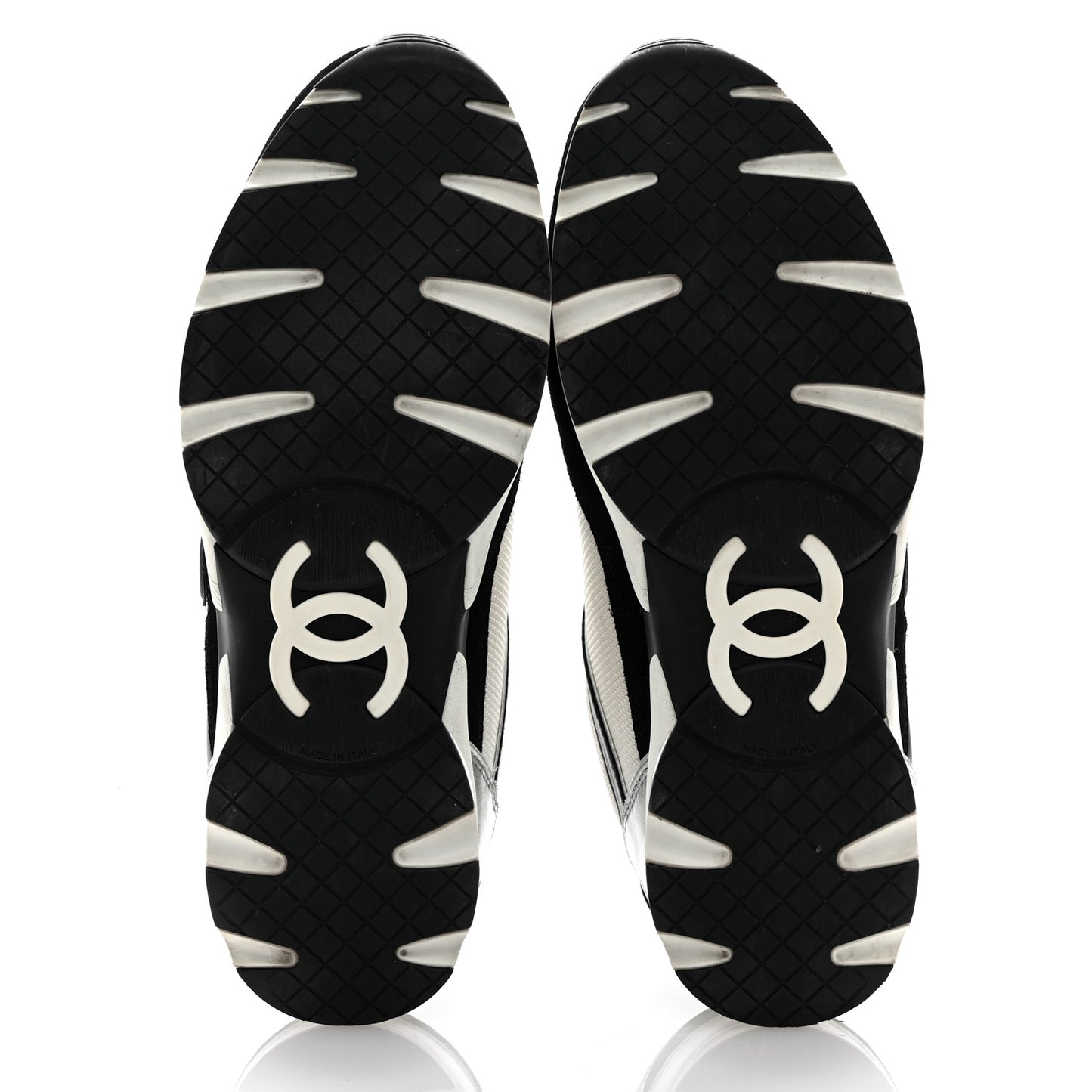 Mesh Suede Calfskin Mens CC Sneakers 44 White Silver Black