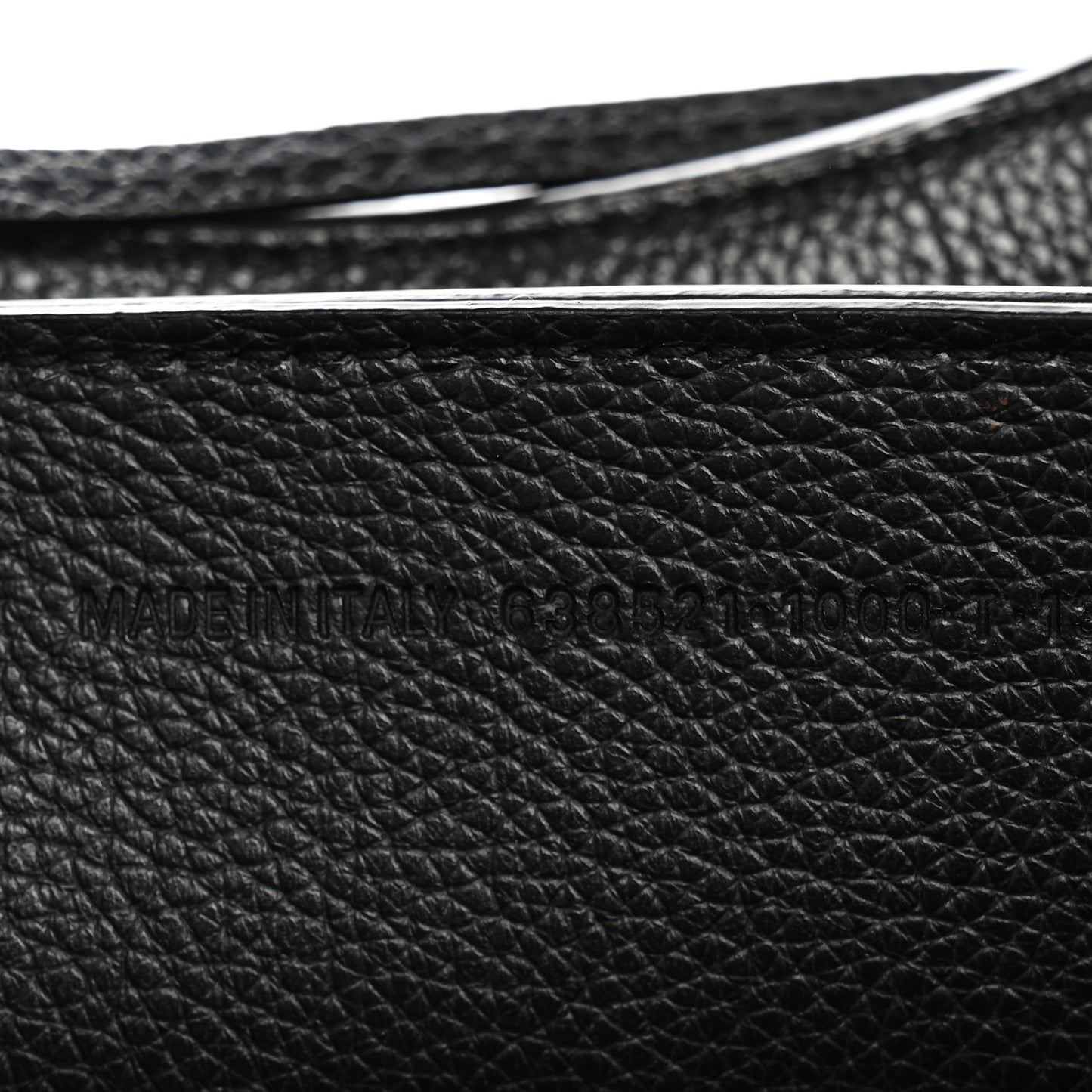 Grained Calfskin Neo Classic Gold Hardware S City Black