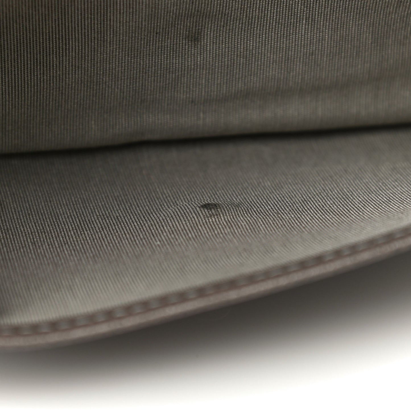 Caviar Sevruga Wallet On Chain WOC Grey