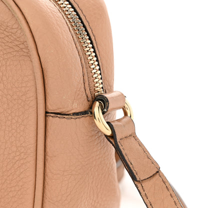 Gucci Pebbled Calfskin Small Soho Disco Bag Camelia 17 of 19