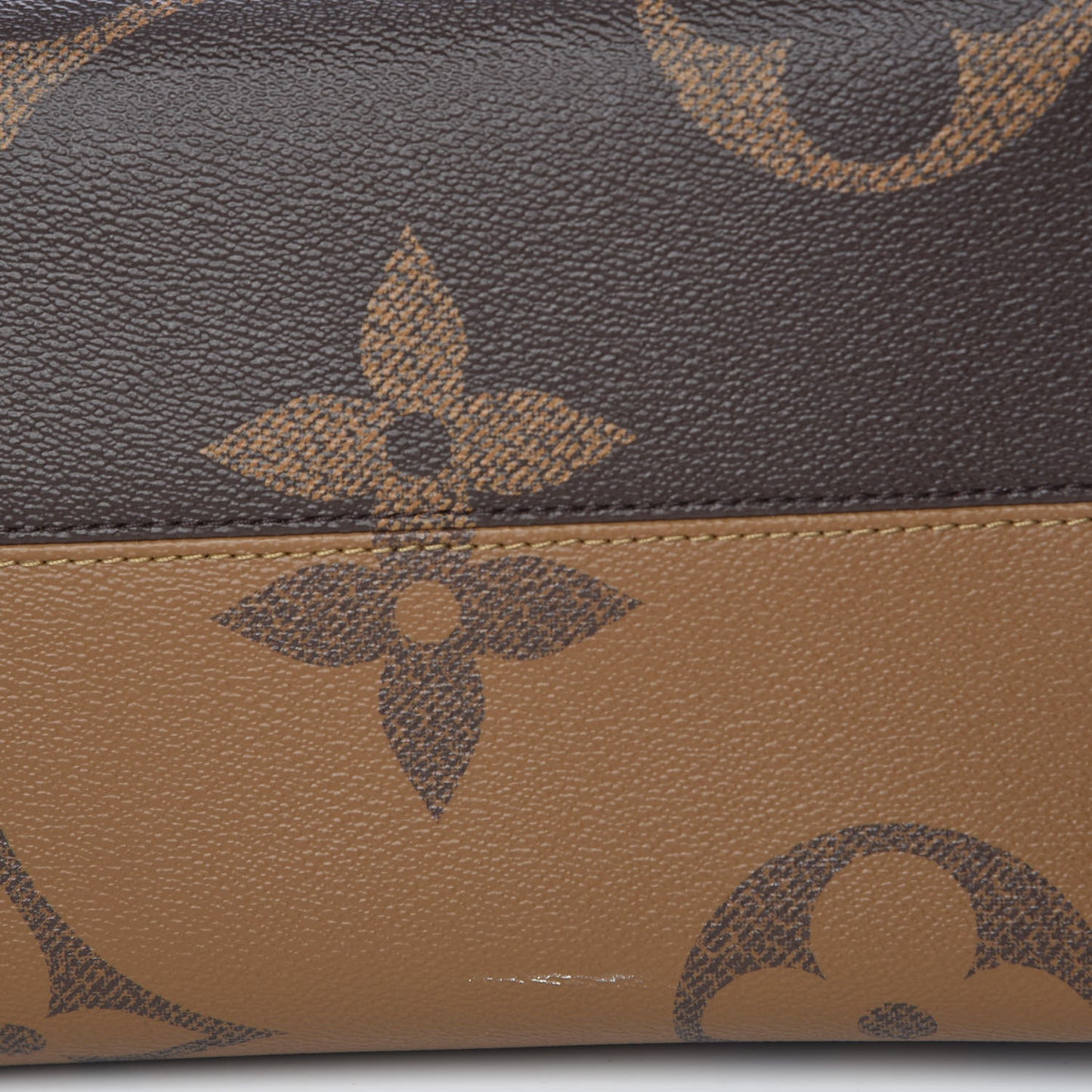 Reverse Monogram Giant Onthego GM