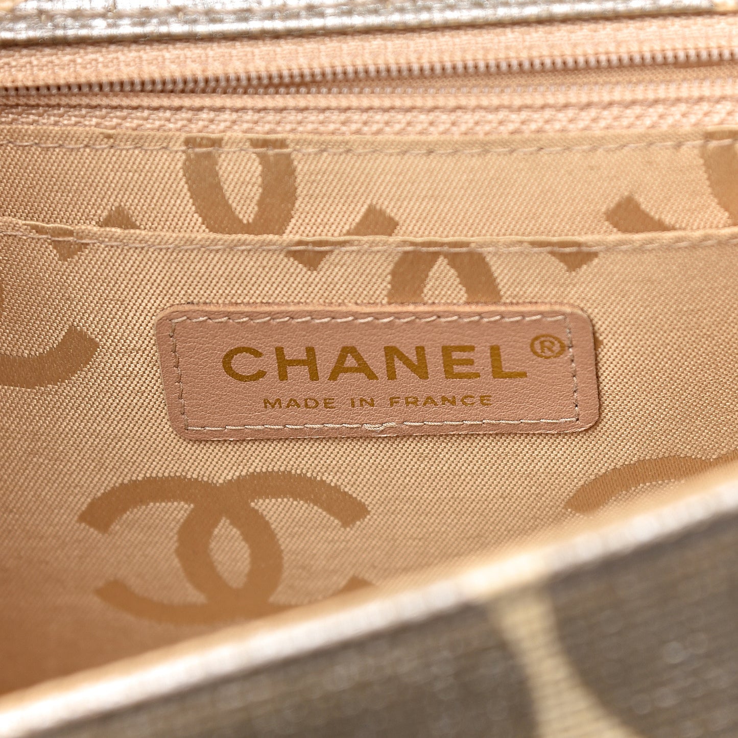 Woven Straw Camellia Print Medium Single Flap