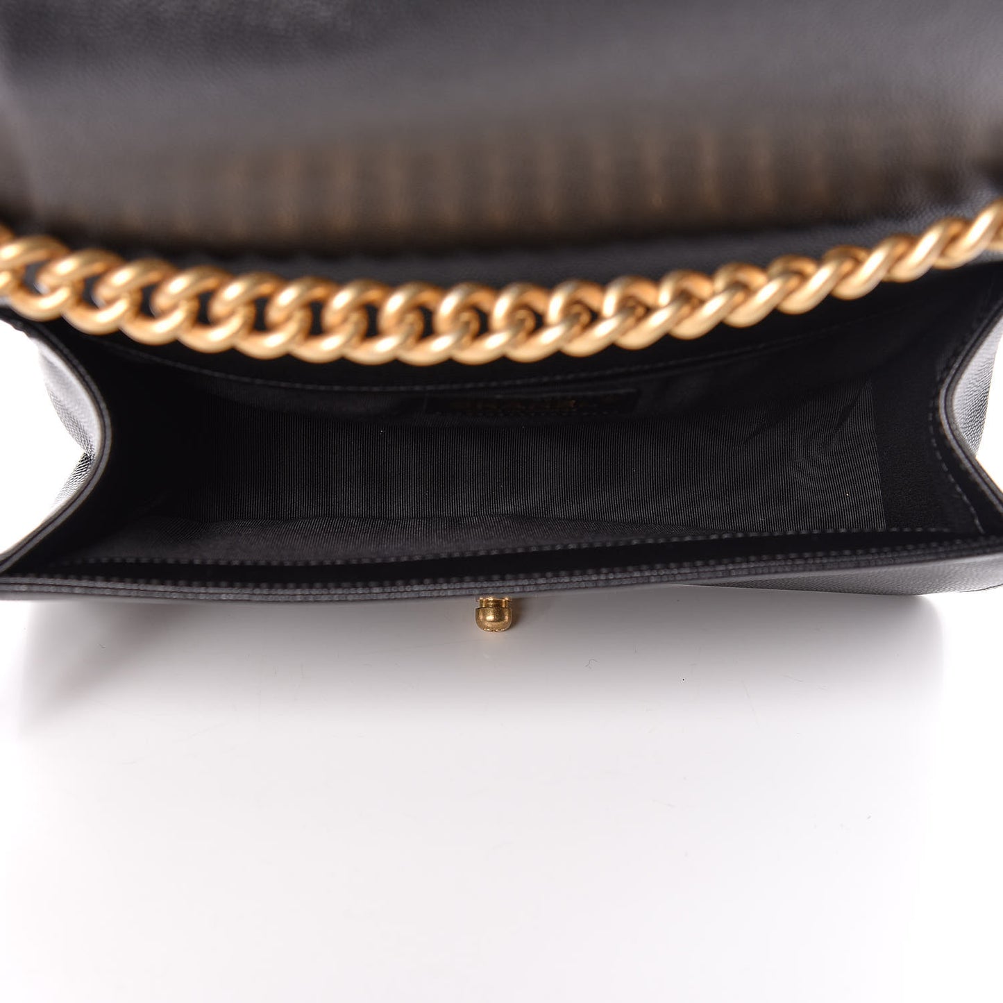Caviar Quilted Medium Boy Flap Black