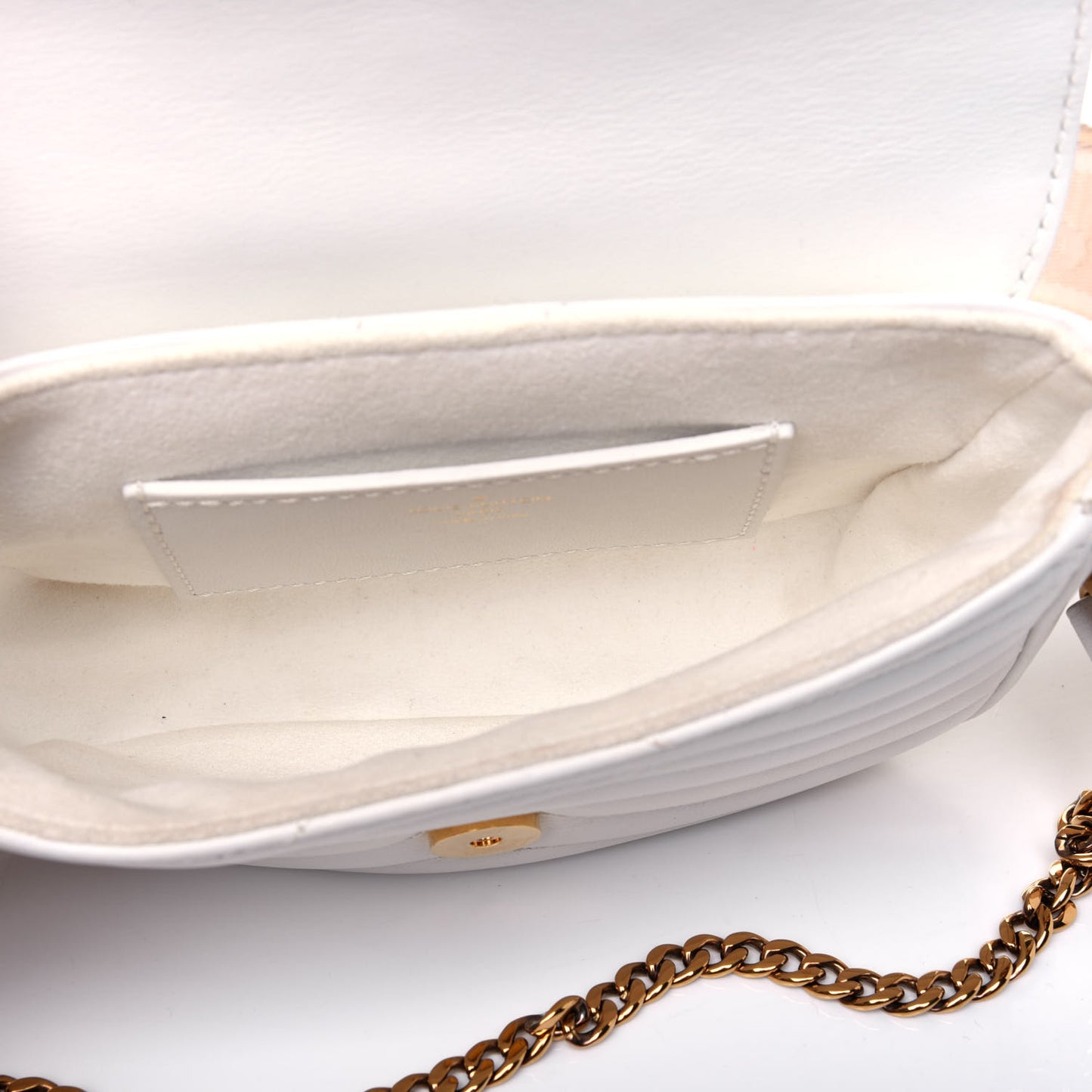 Calfskin New Wave Multi Pochette Snow