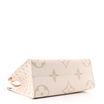 Louis Vuitton Monogram Dune Giant Onthego MM 4 of 11