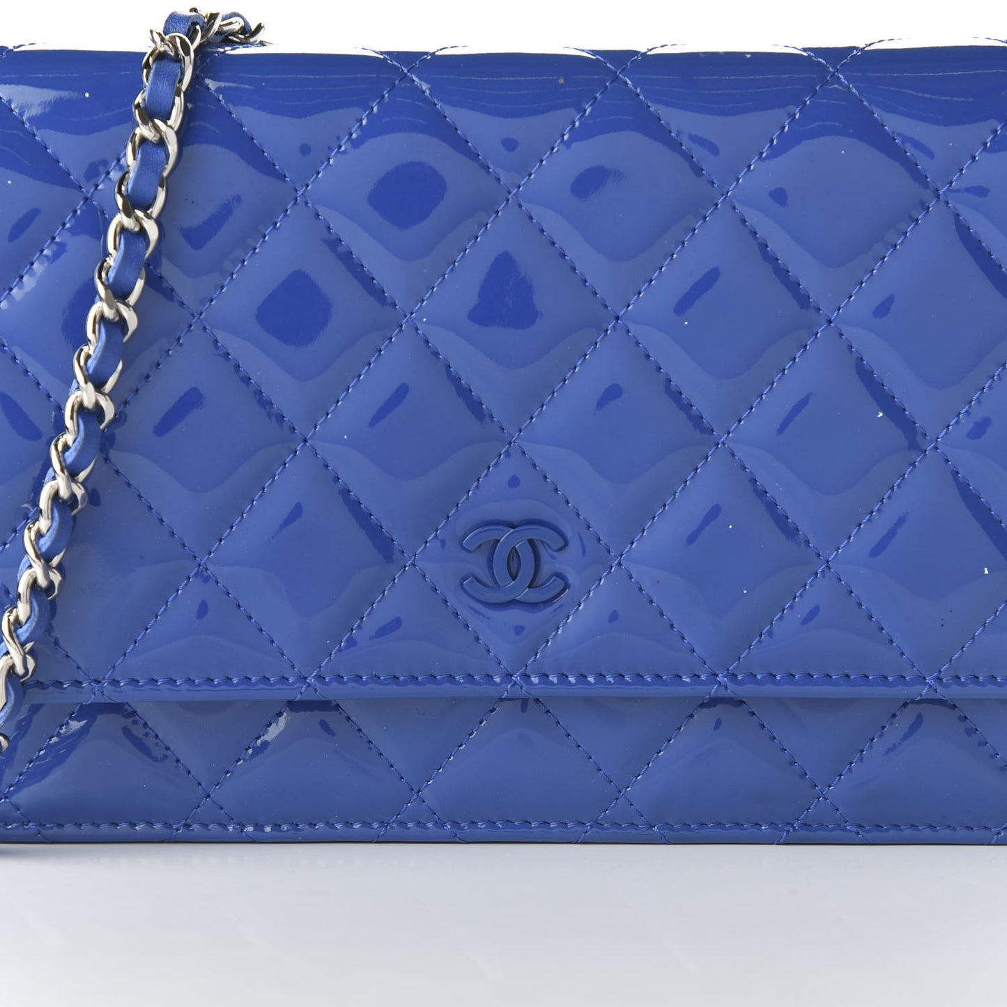 Patent Quilted Wallet On Chain WOC Blue
