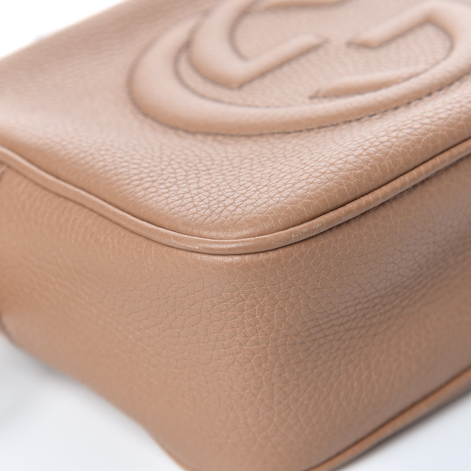 Gucci Pebbled Calfskin Small Soho Disco Bag Camelia 11 of 14