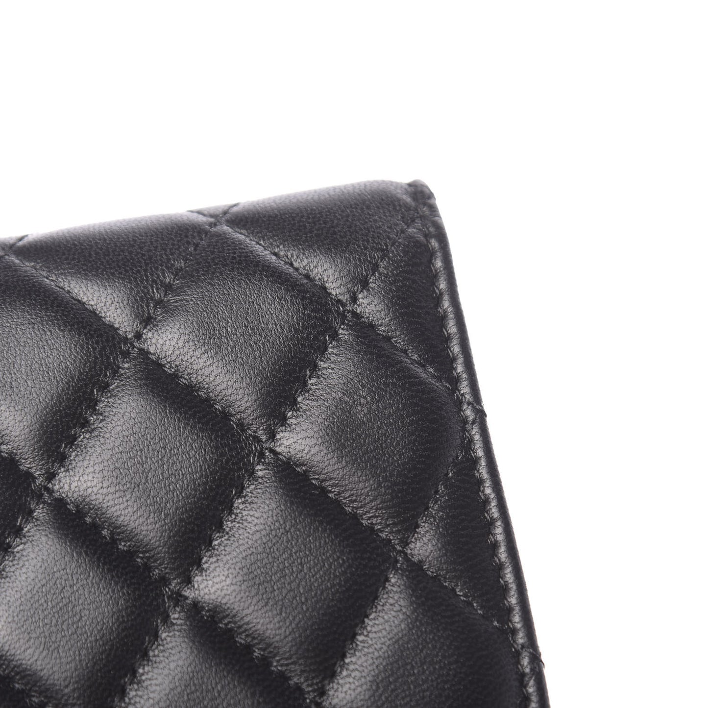 Lambskin Quilted Pearl Crush Clutch With Chain Black