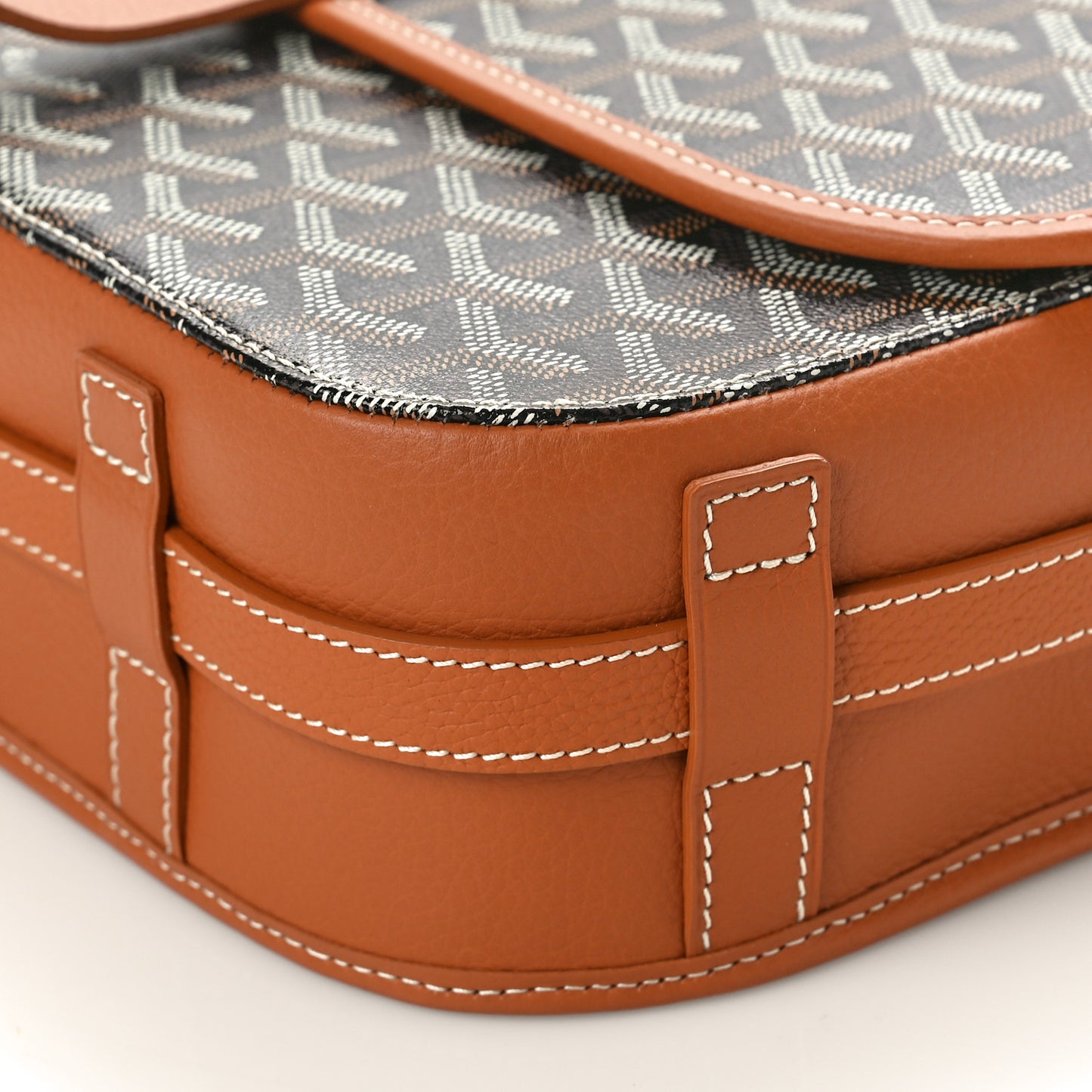 Goyardine Belvedere II MM Messenger Bag Black Gold