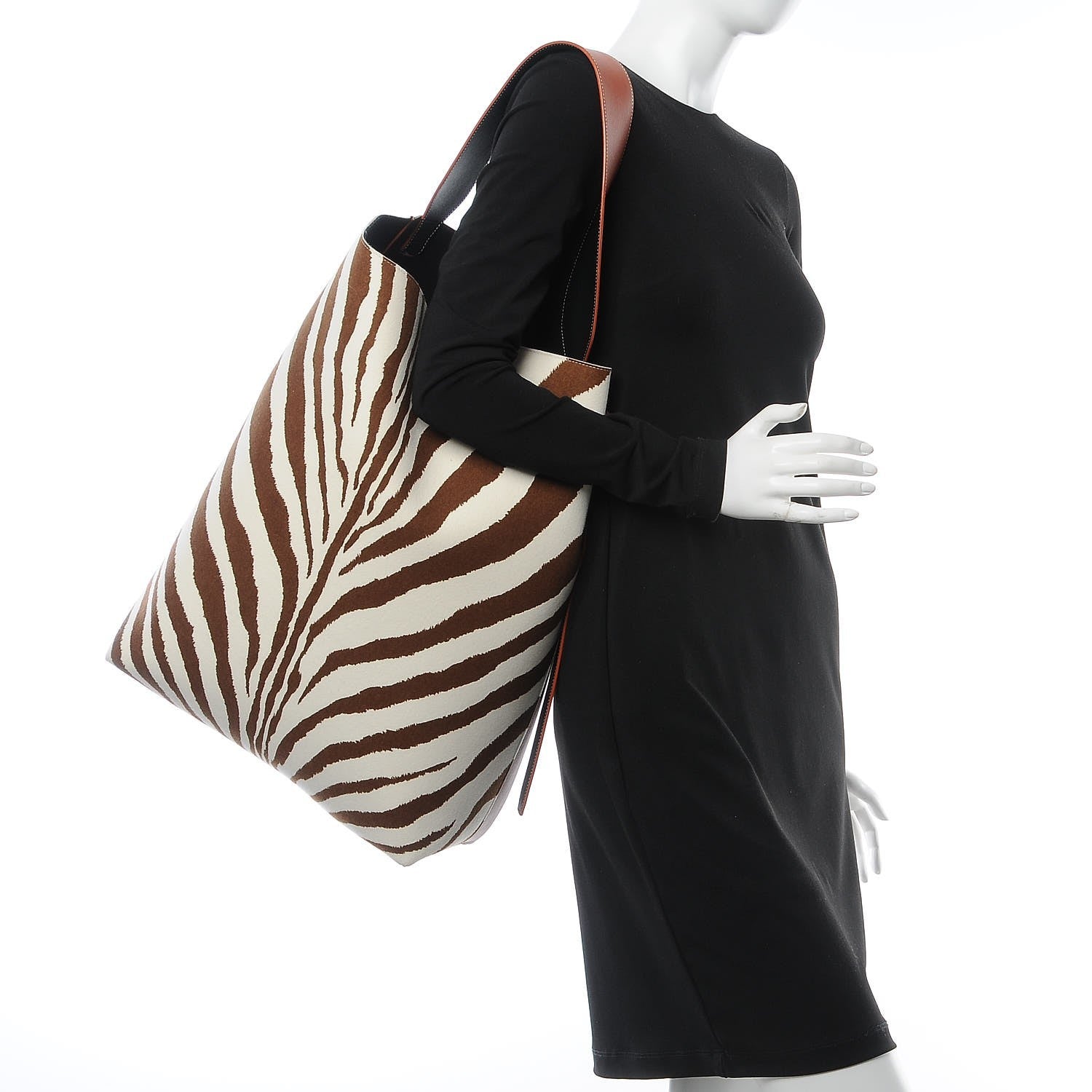 Celine Smooth Calfskin Felt Zebra Printed Oversized Twisted Cabas Chalk Brick 2 of 12