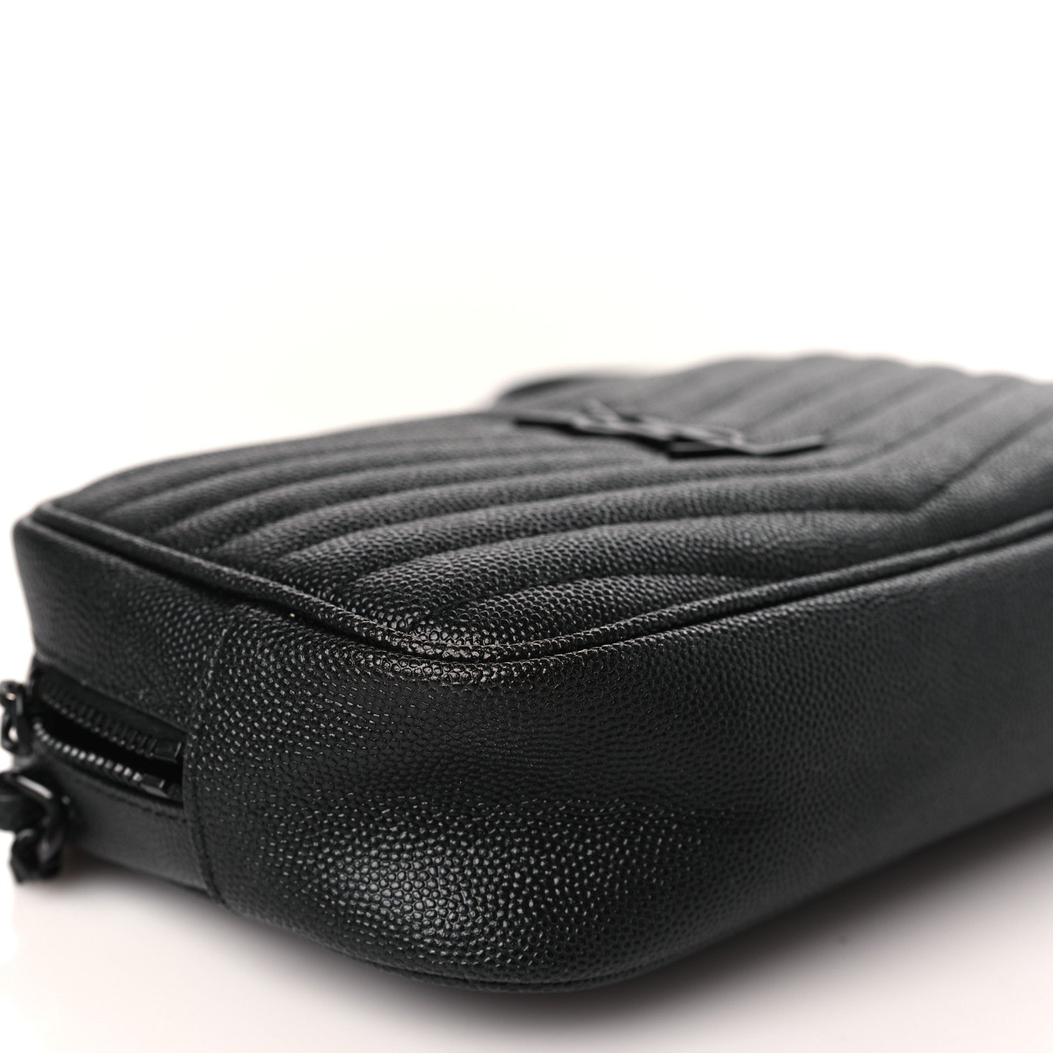 Saint Laurent Grain De Poudre Matelasse Monochrome Monogram Mini Lou Camera Bag Black 9 of 12
