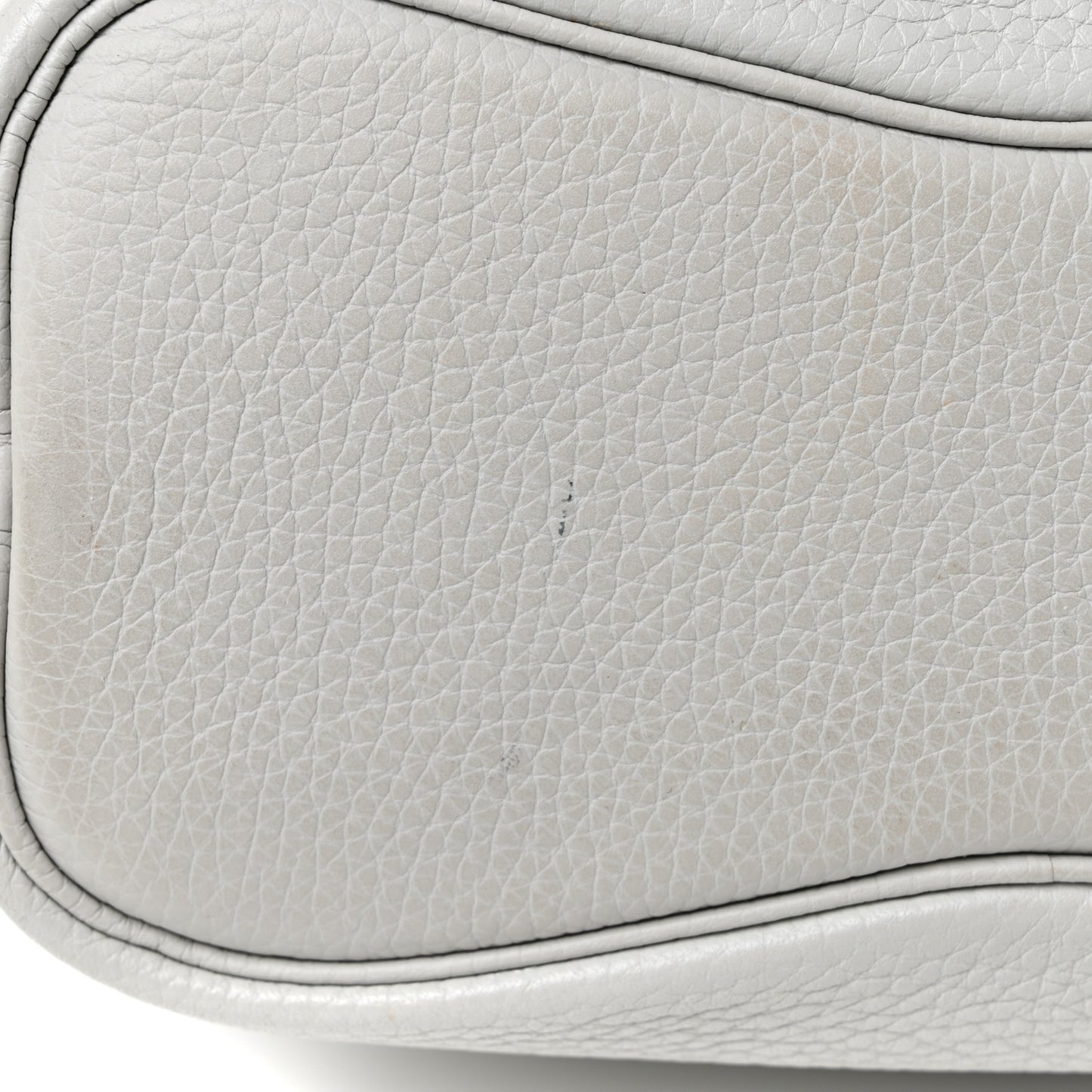 Taurillon Clemence Verso So Kelly 22 Gris Perle Crevette