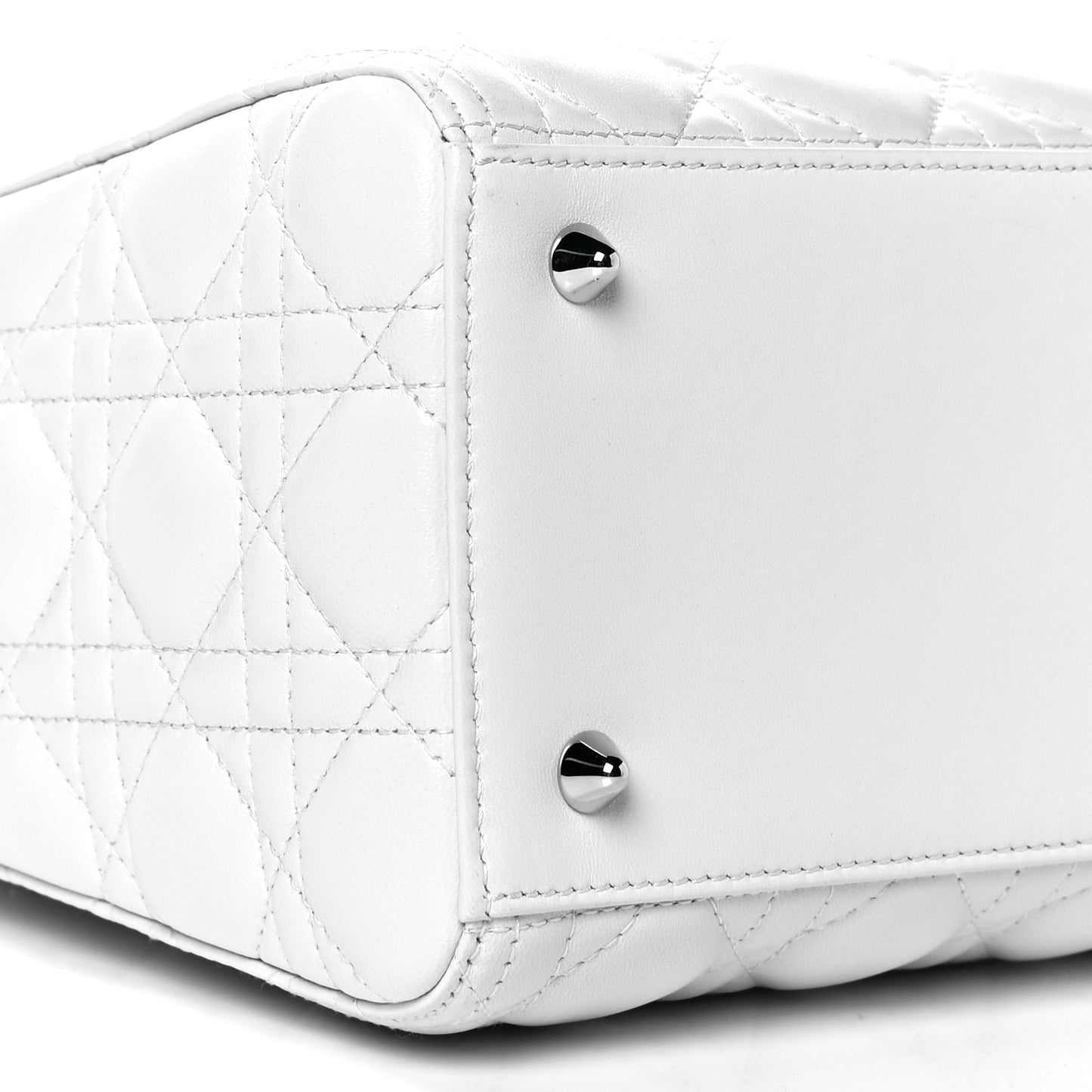Lambskin Cannage Medium Lady Dior White