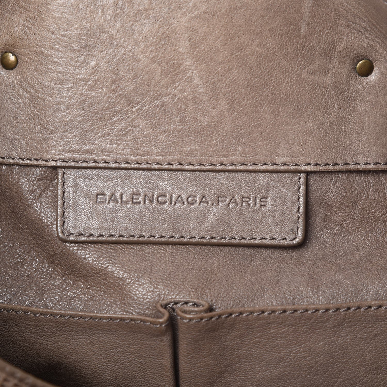 Balenciaga Natte Papier A4 Tote Greige 6 of 7