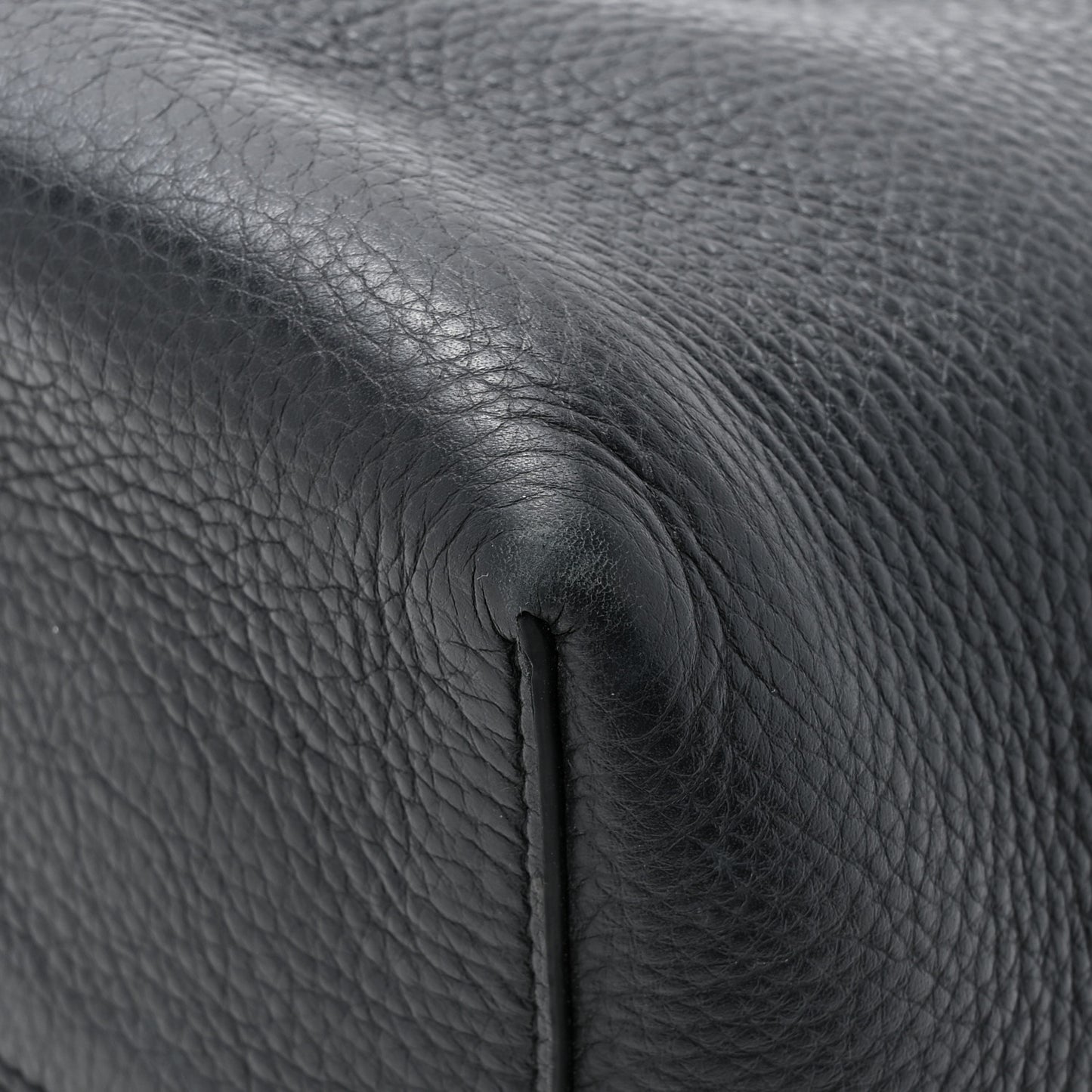 Grained Calfskin Medium N/S Park Tote Black