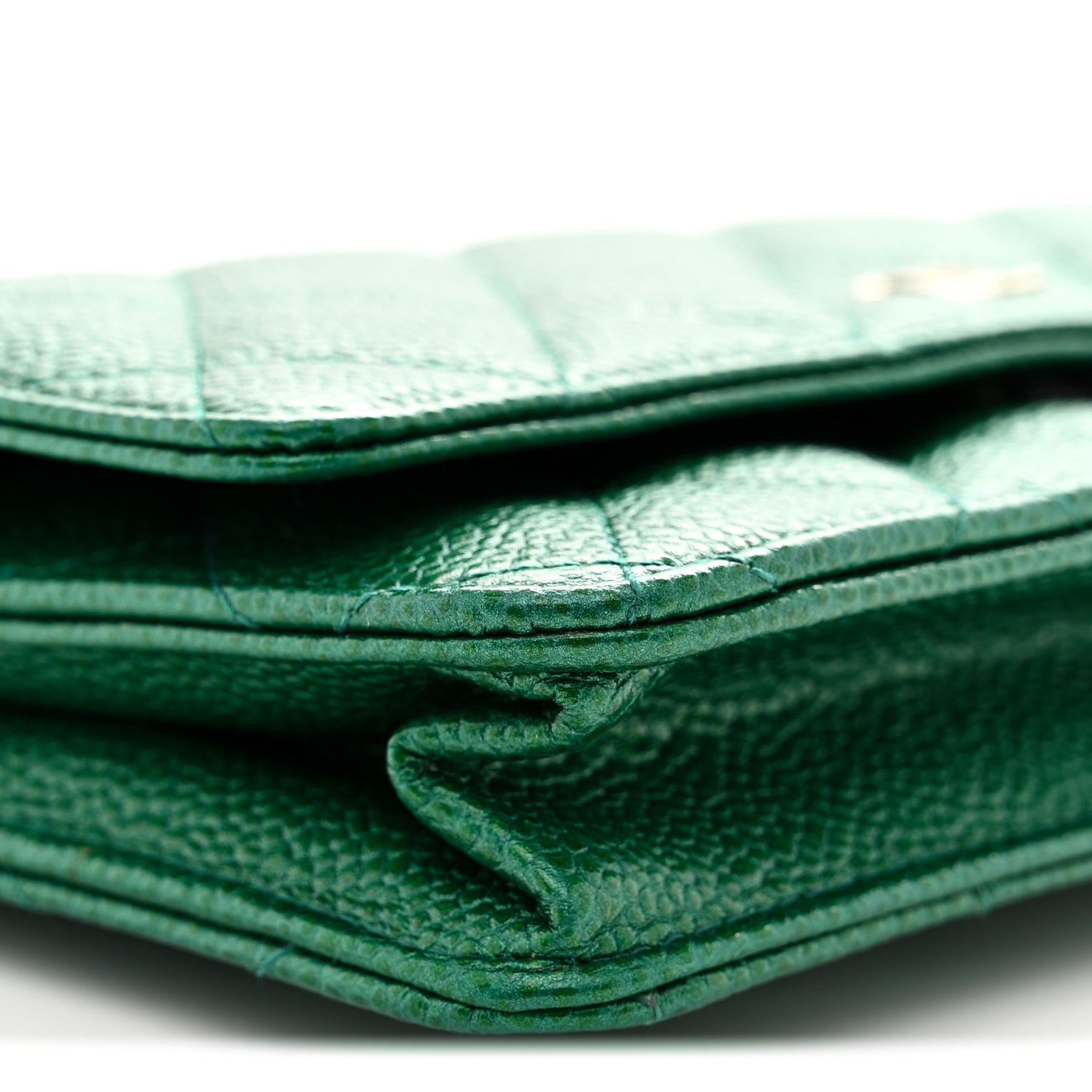 Metallic Caviar Quilted Wallet On Chain WOC Green